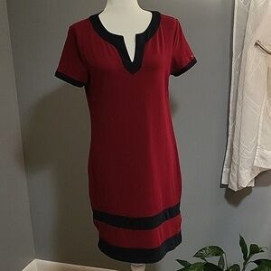 Tommy Hilfiger Logo Maroon and Blue Pullover Cotton Slit Neck Dress - Size M